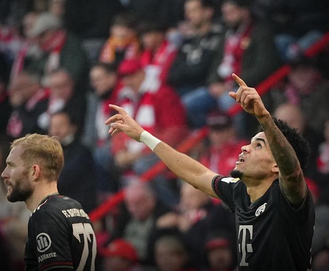 湖人VS开拓者前瞻：湖人近5战4负，东契奇里夫斯缺阵，老詹单核